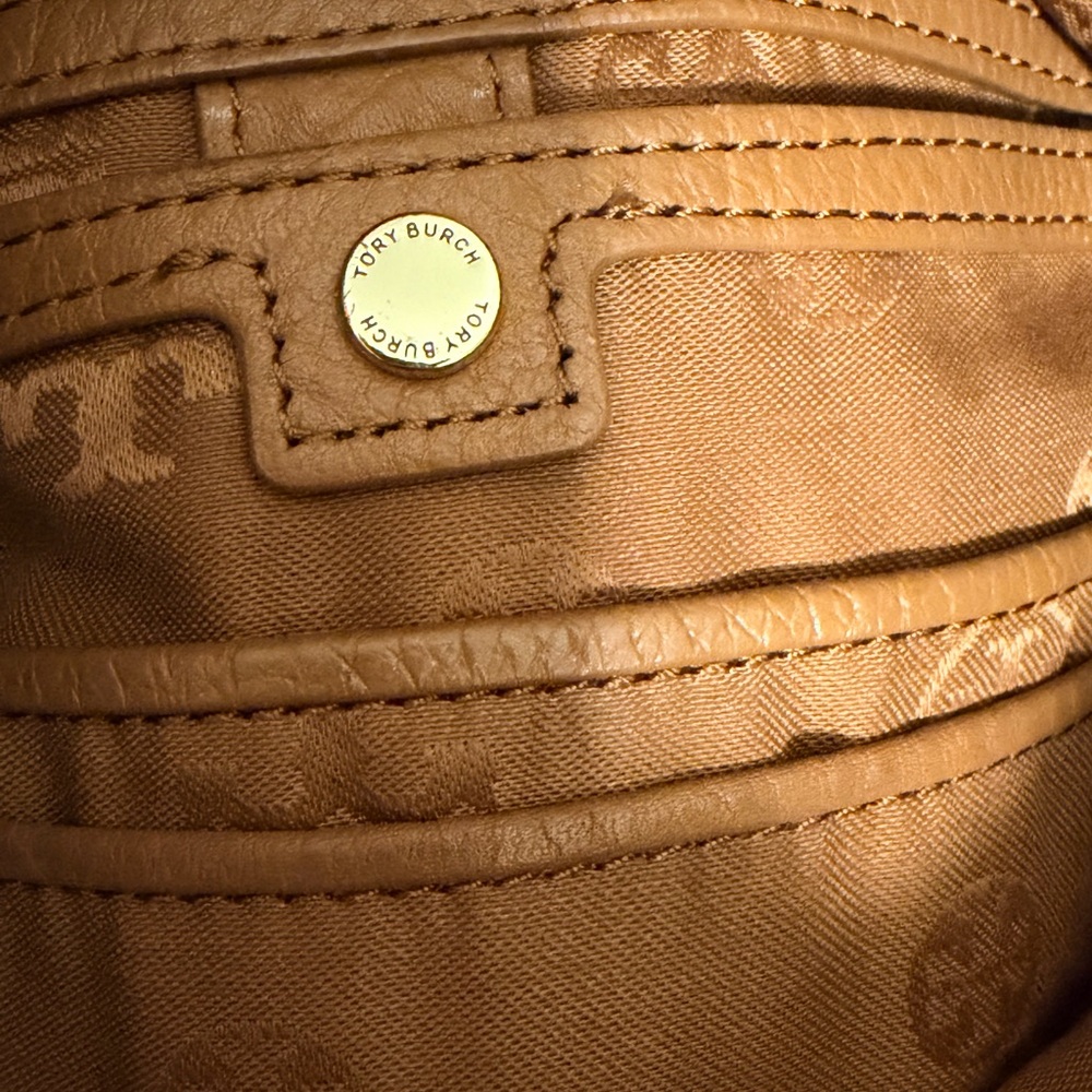 Tory Burch Tan Leather Shoulder Bag - Classic Tote - Picture 13 of 16